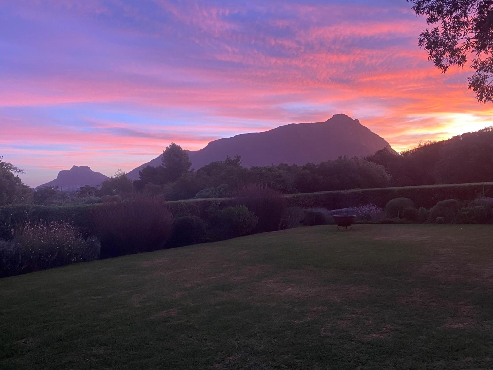 Mountain View Villa In Exclusive Security Estate, Hout Bay, Cape Town Exterior photo